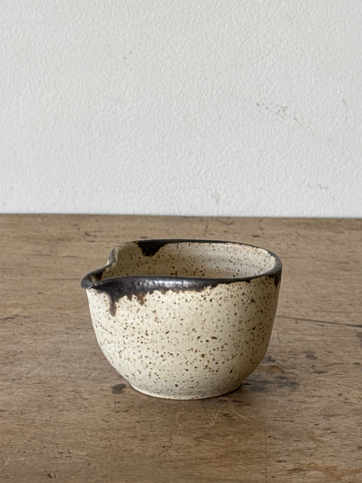 Desert Pouring Bowl