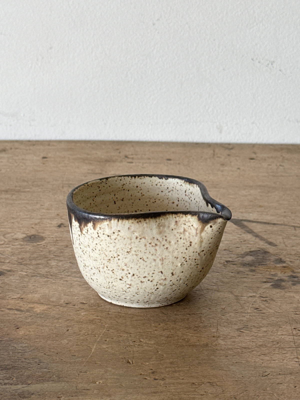 Desert Pouring Bowl
