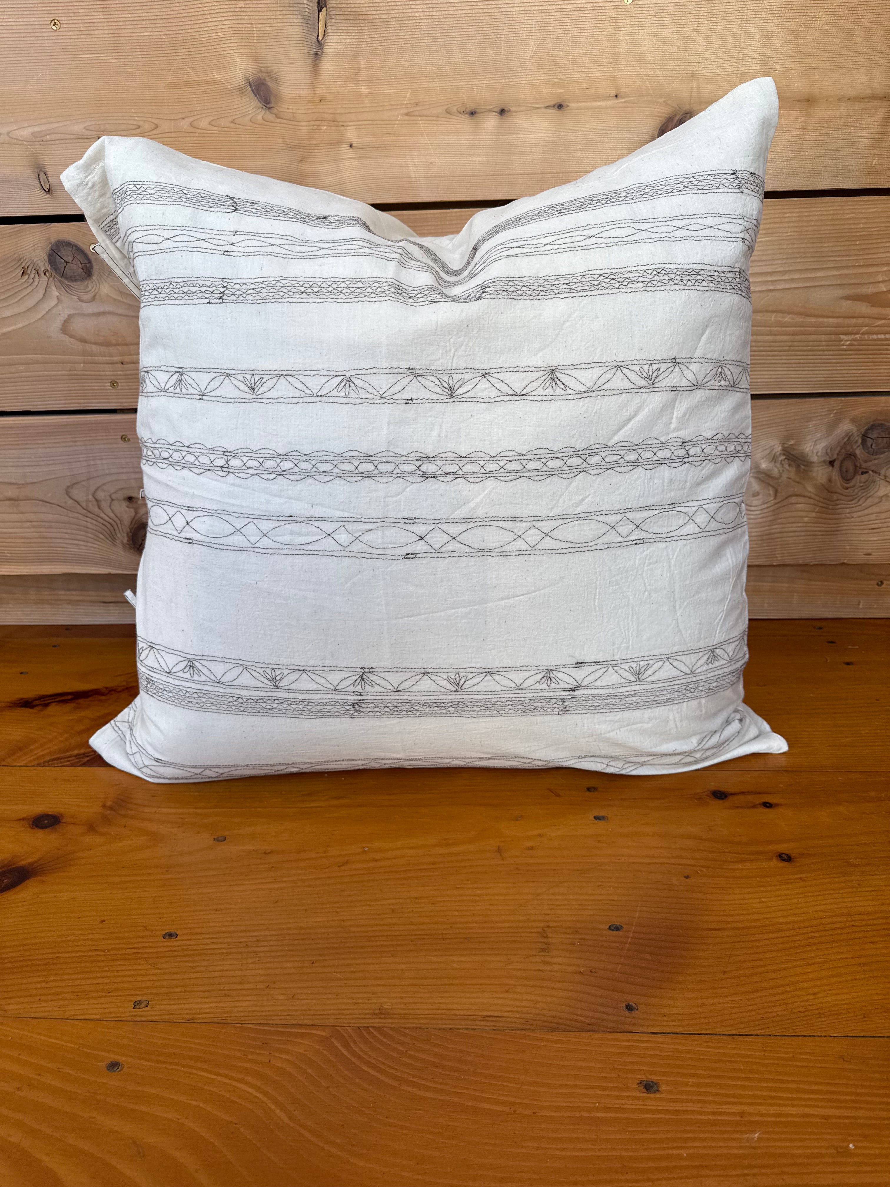 Haru Pillow