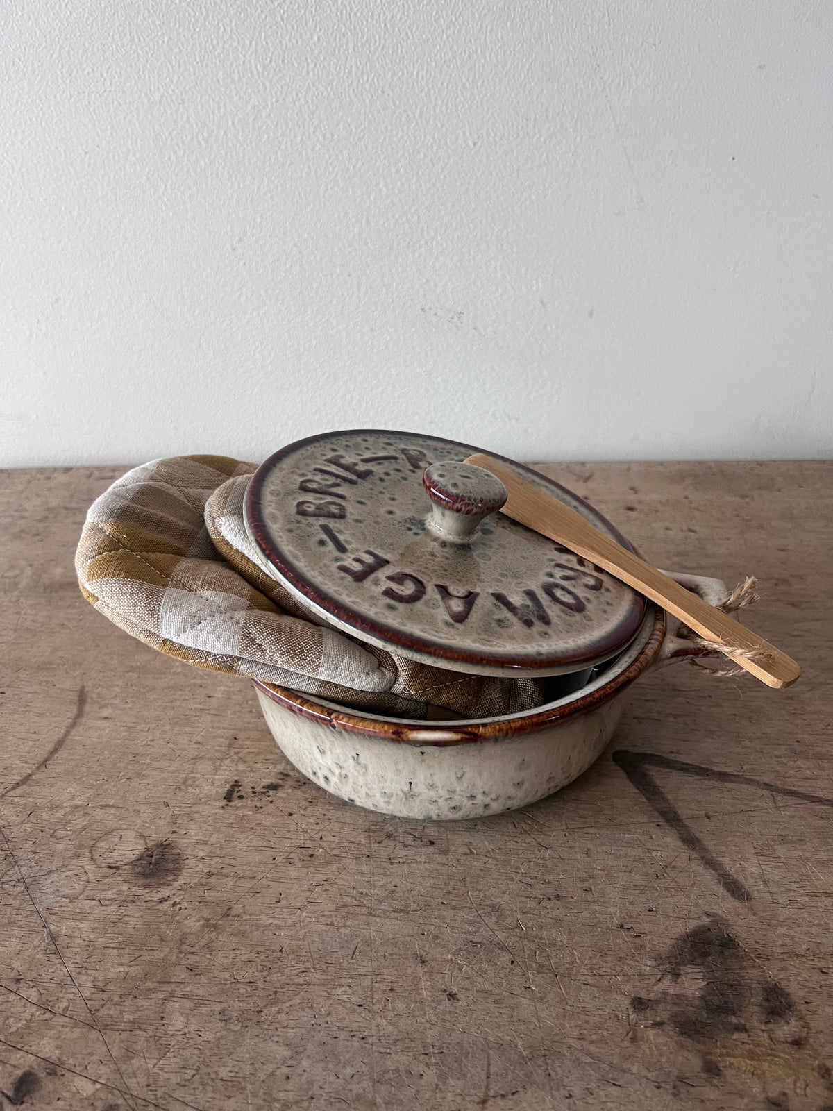Glazed Brie Baker w/ Spreader”