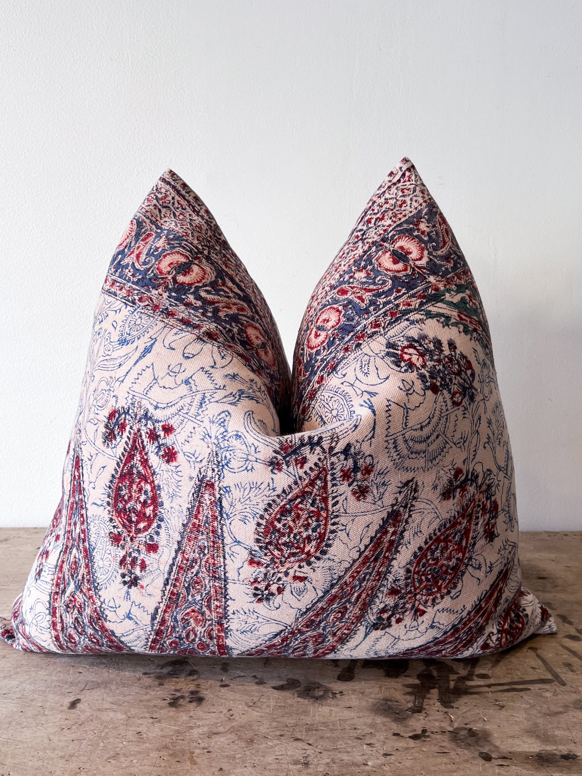 Tunis Pillow 2