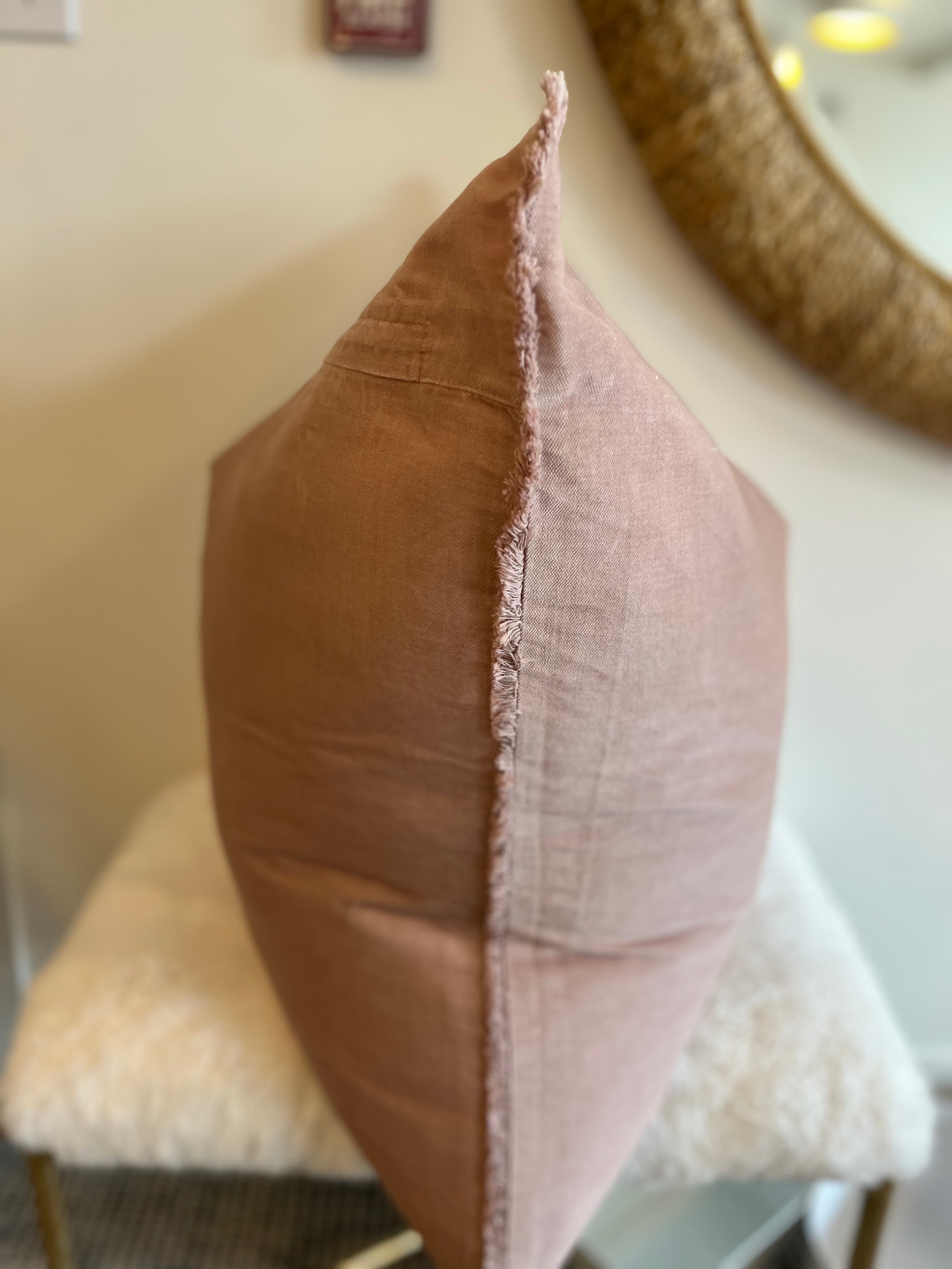 Sunbury Pillow