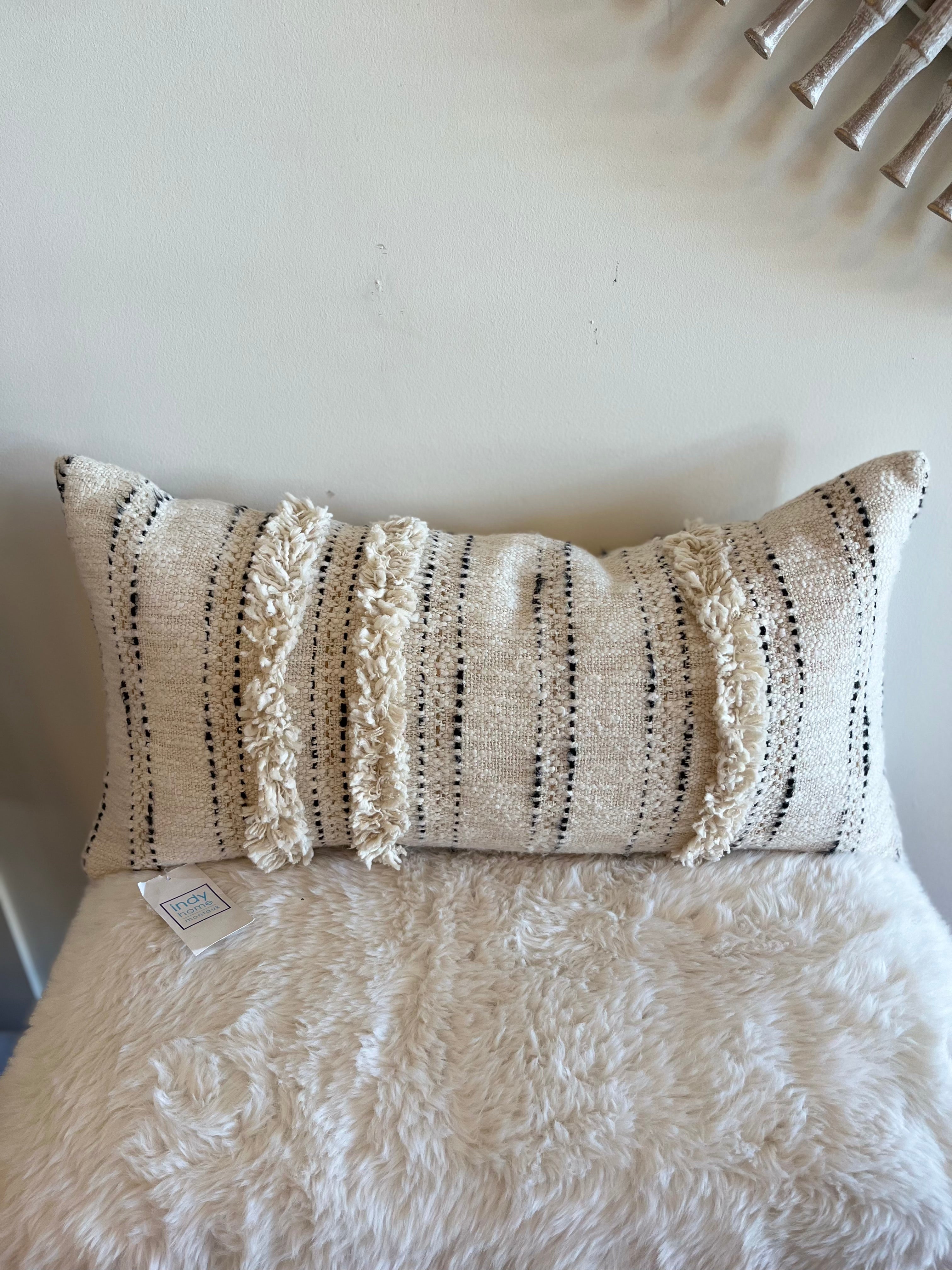 Alin Lumbar Pillow