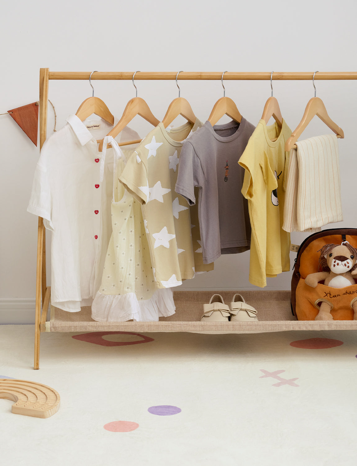 Baby Hangers, Maple Wood Clothes Organizer for Toddler
