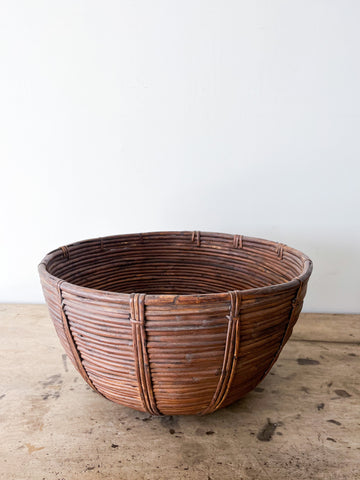 Vintage Oversized Tea Basket