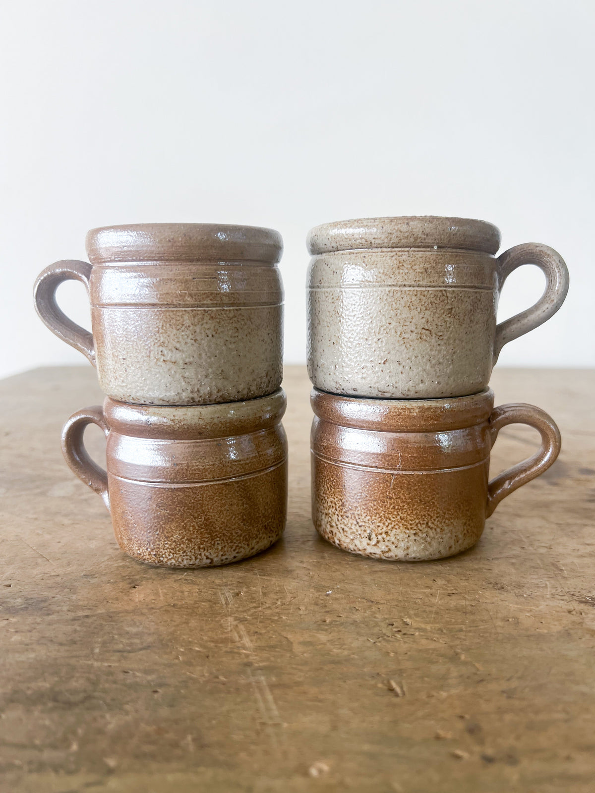 Bonny Handled Demitasse - .075 Liter