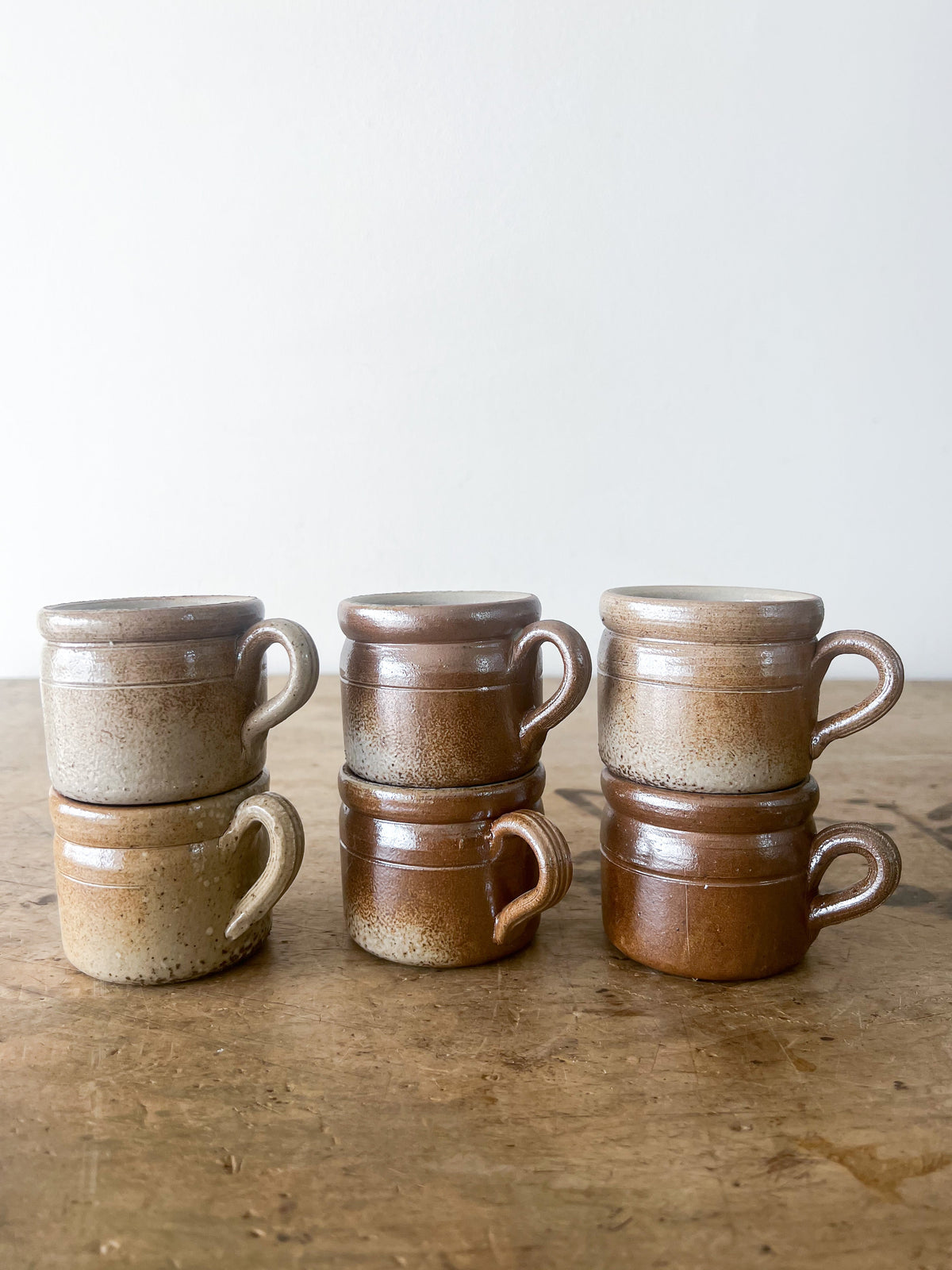 Bonny Handled Demitasse - .075 Liter