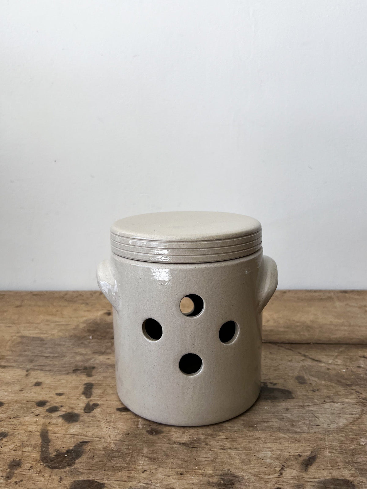 Vintage Renault Lidded Onion Pot