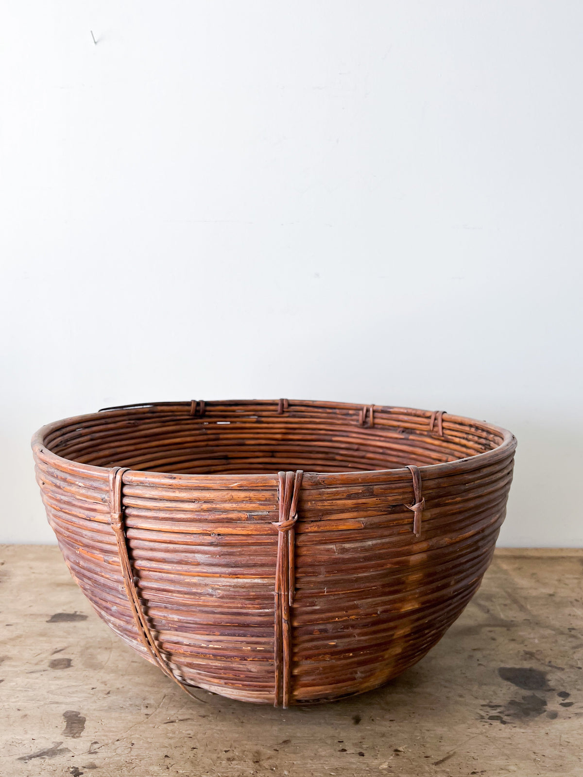 Vintage Oversized Tea Basket
