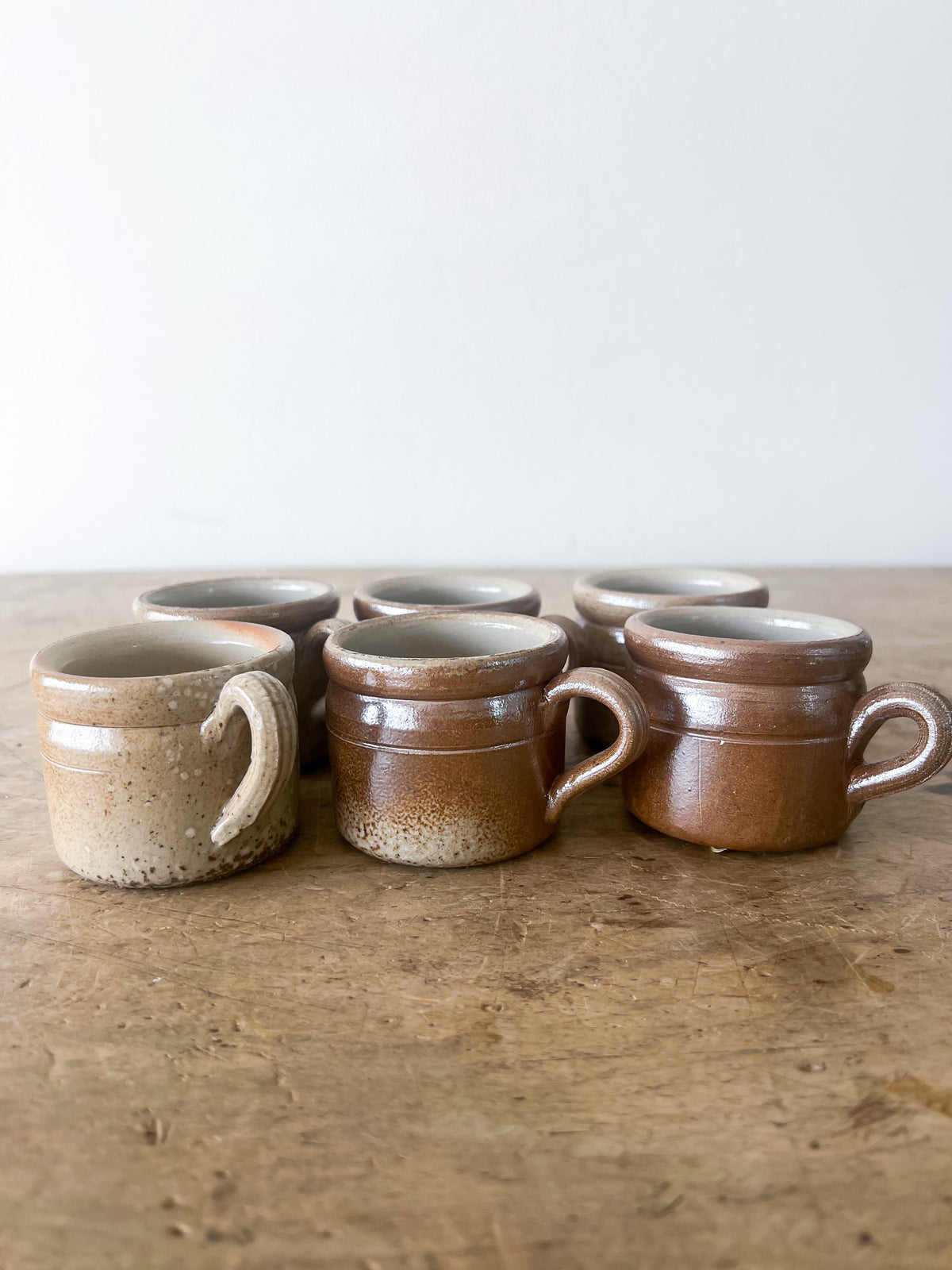Bonny Handled Demitasse - .075 Liter