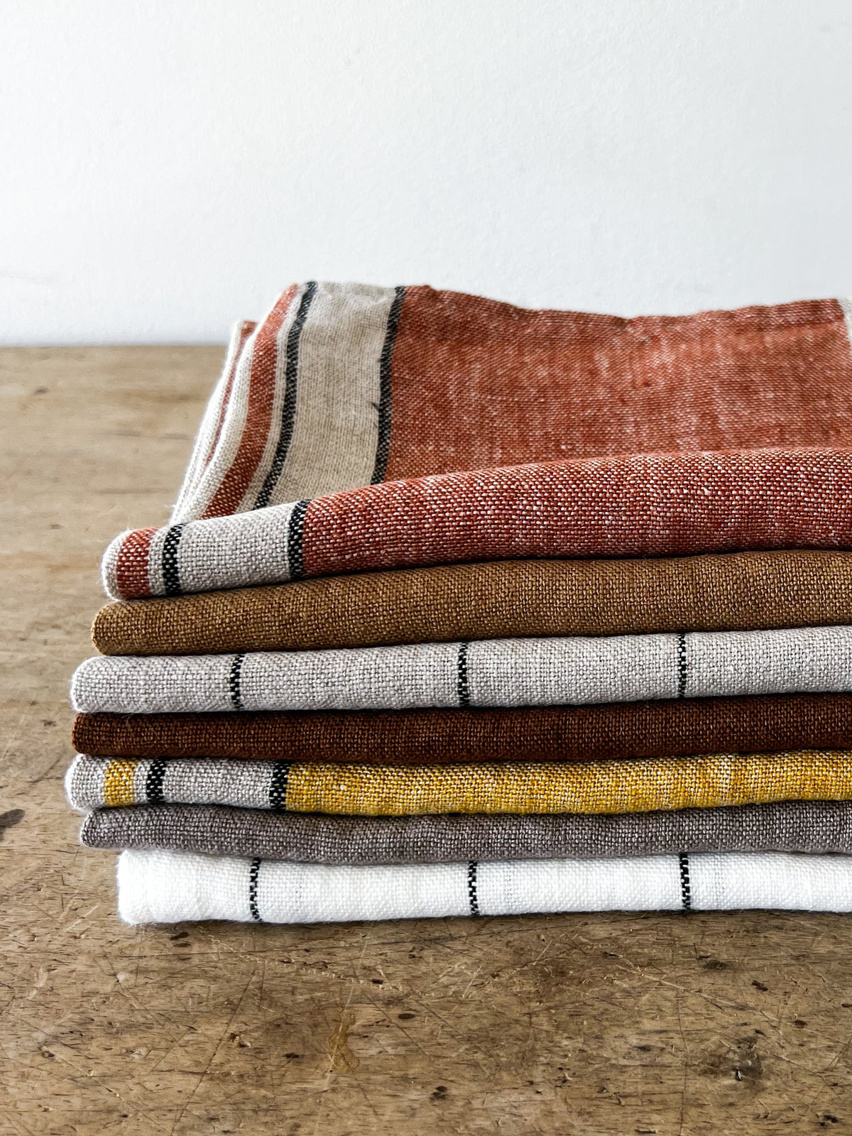 Bande Striped Hand Towel - White