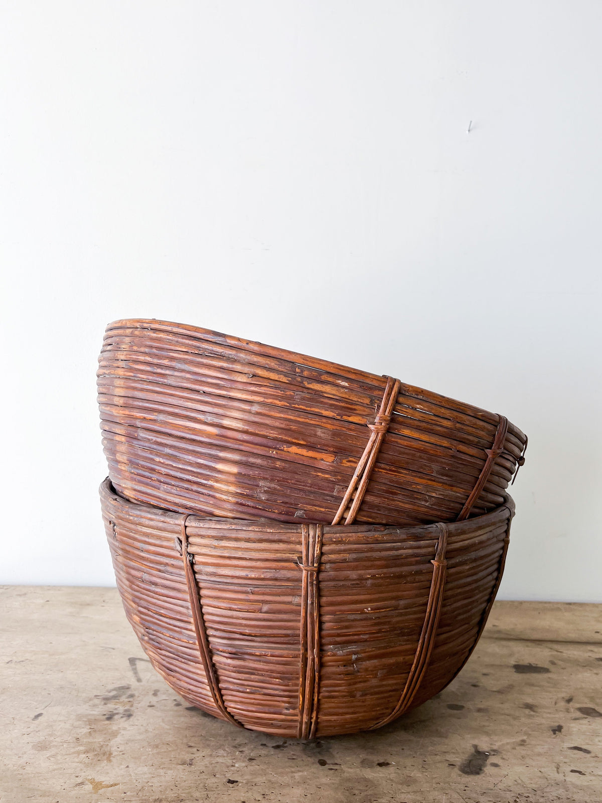 Vintage Oversized Tea Basket